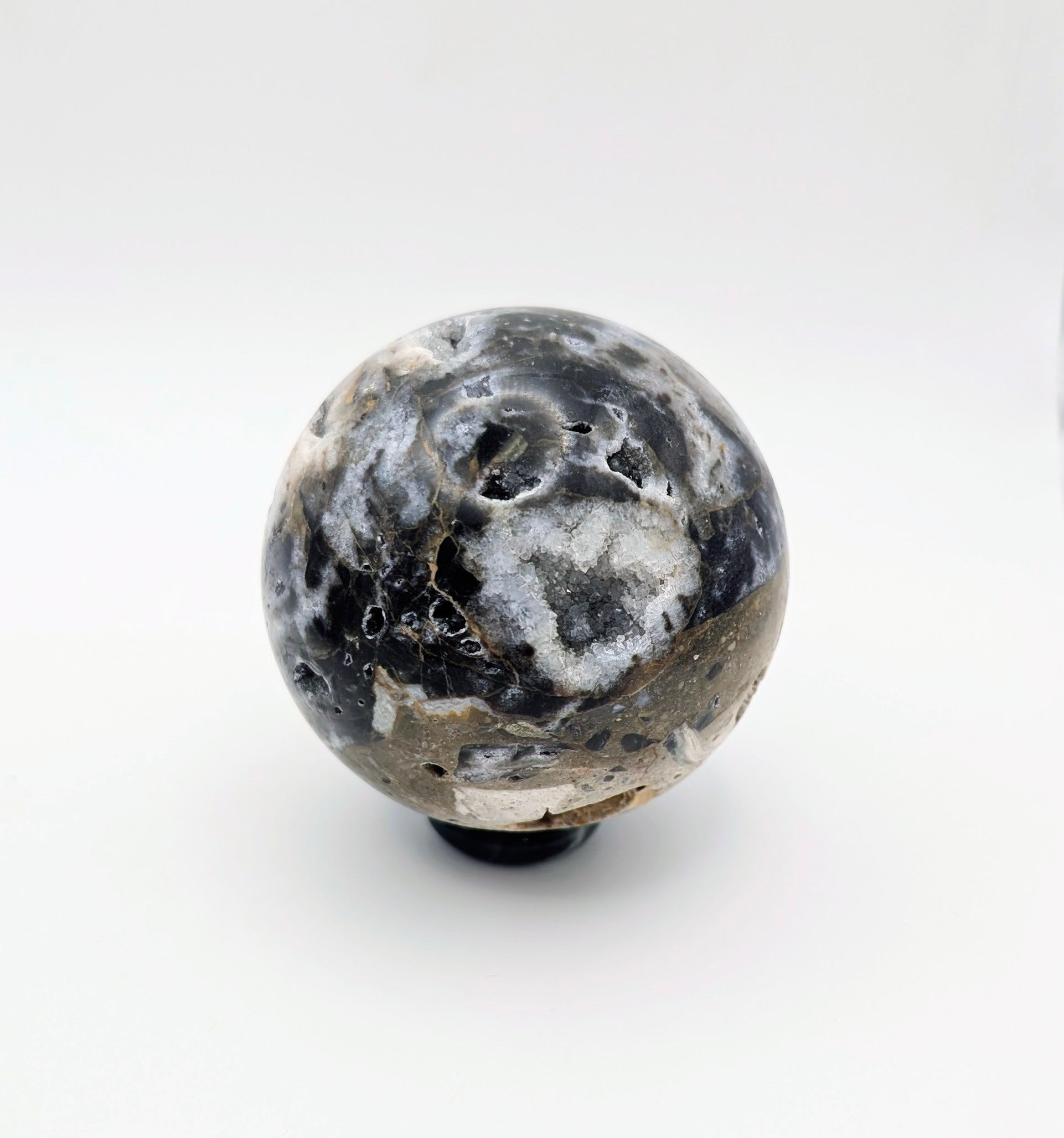 Sphalerite Sphere – Grounding, Focus & Energetic Balance